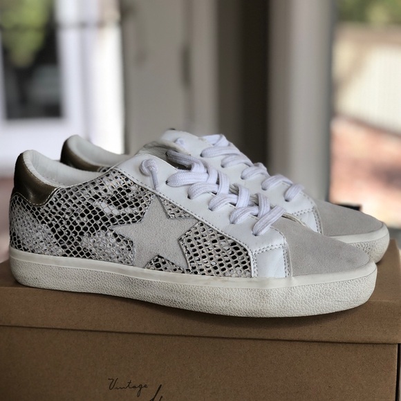 Vintage Havana White and Silver Shoes - Picture 1 of 6